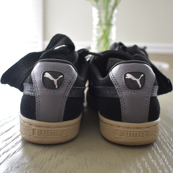 Puma Sneakers Black Satin Bow White Sole Size 8 - Picture 6 of 9